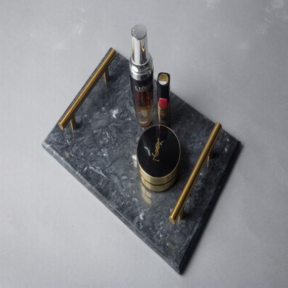 METALLHÅLLARE PALTE1