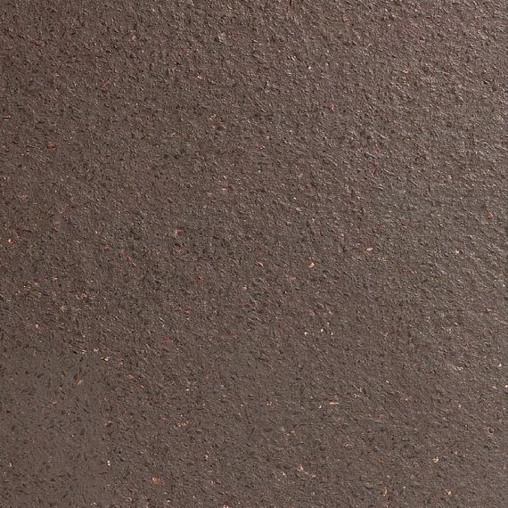 Bruna kvartsskivor och kommoder